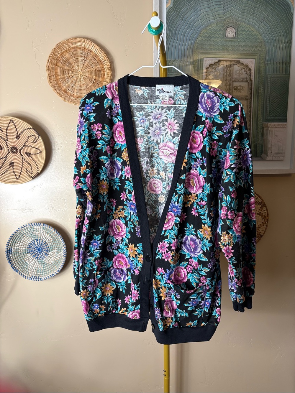 Vintage Floral Black V-Neck Cardigan